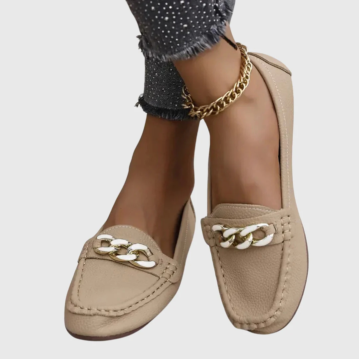 Regine | Dame Slip-On Loafer med Kettendetalje