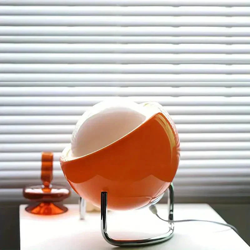 Retro Nordisk Skrivebordslampe med USB Opladning