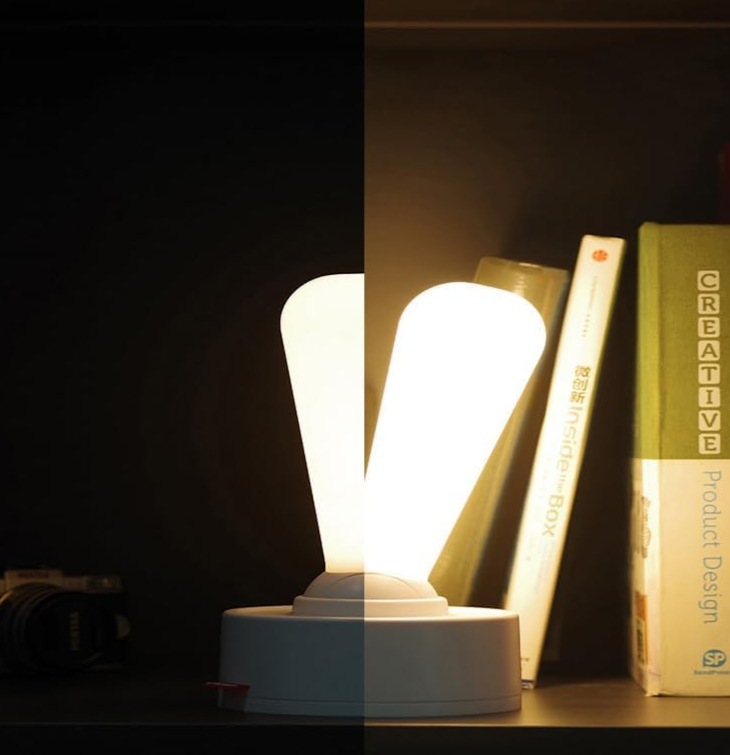 Genopladelig LED Bordlampe med Justerbar Lysstyrke