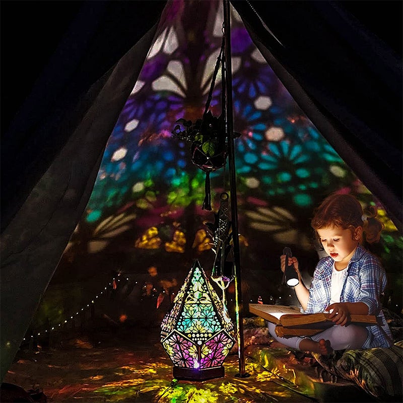 Multifarvet Bohemian Gulvlampe med Farveterapi