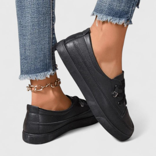 Julia | Damernes Forårs Klassiske Snørresneakers
