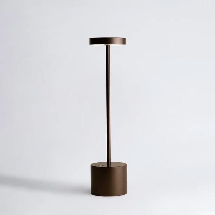 Genopladelig LED Bordlampe med Touch Dæmpning i Aluminium