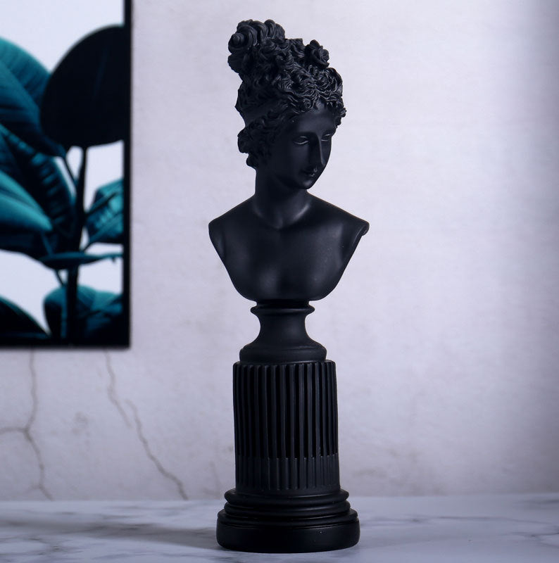 Elegant Græsk Gudinde Statue i Premium Harpiks - 36 cm, 4 Farver