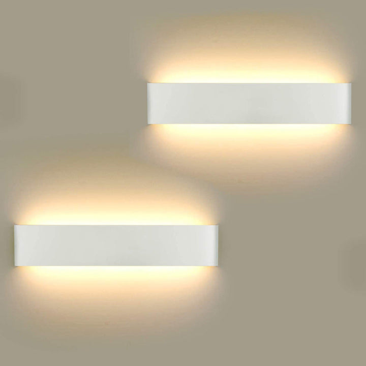 Moderne LED Væglampe med Fjernbetjening i Sort eller Hvid