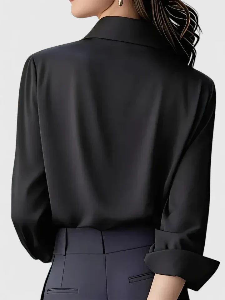 Reese | Kvinders Elegante Skjorte med Knappesluse