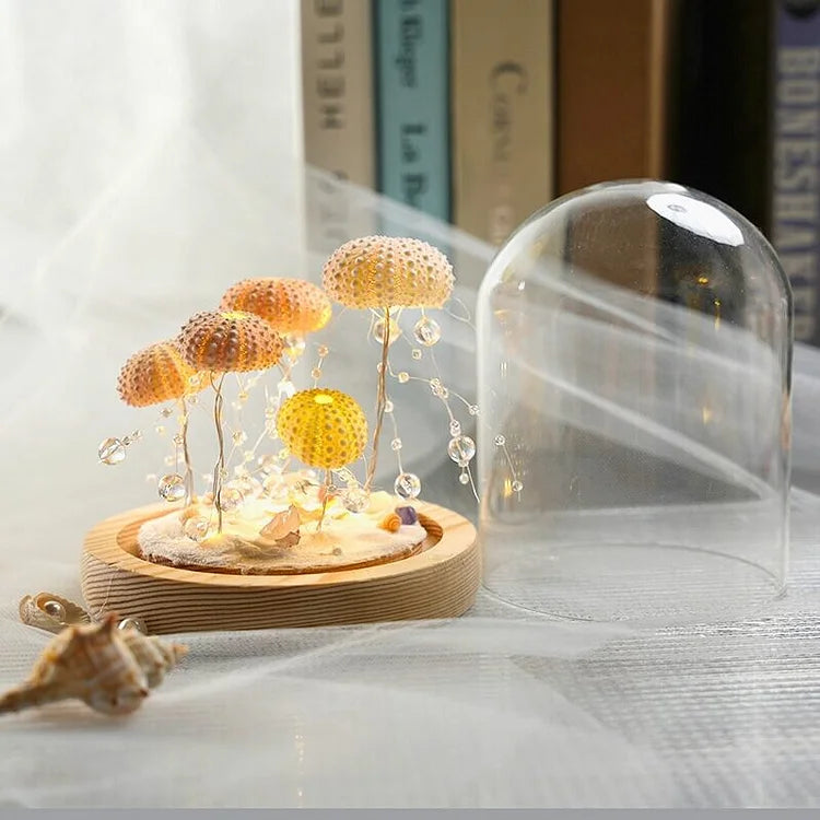 DIY Bordlampe med Naturlig Søpindsvin Skal og Guldbase