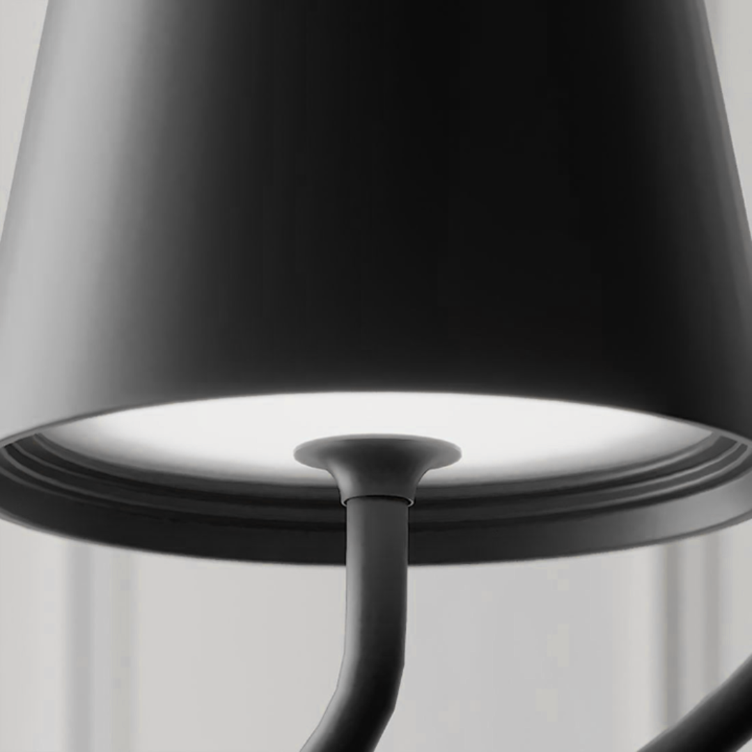 Moderne Metal- og Glaspendellampe med Varm Hvid LED Belysning