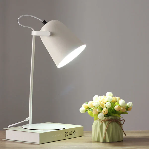 Jernspand Bordlampe i Makaronfarver