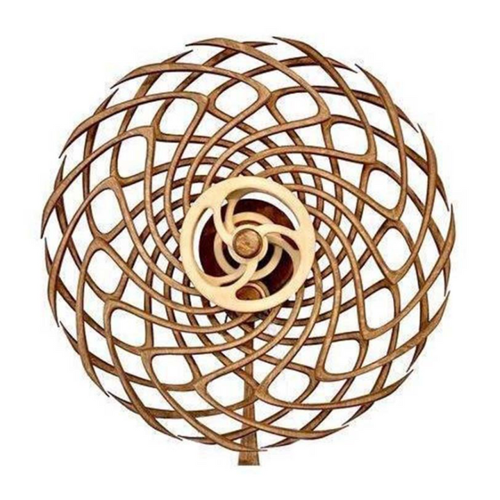Håndlavet Kinetisk Træskulptur med Boomerang Design