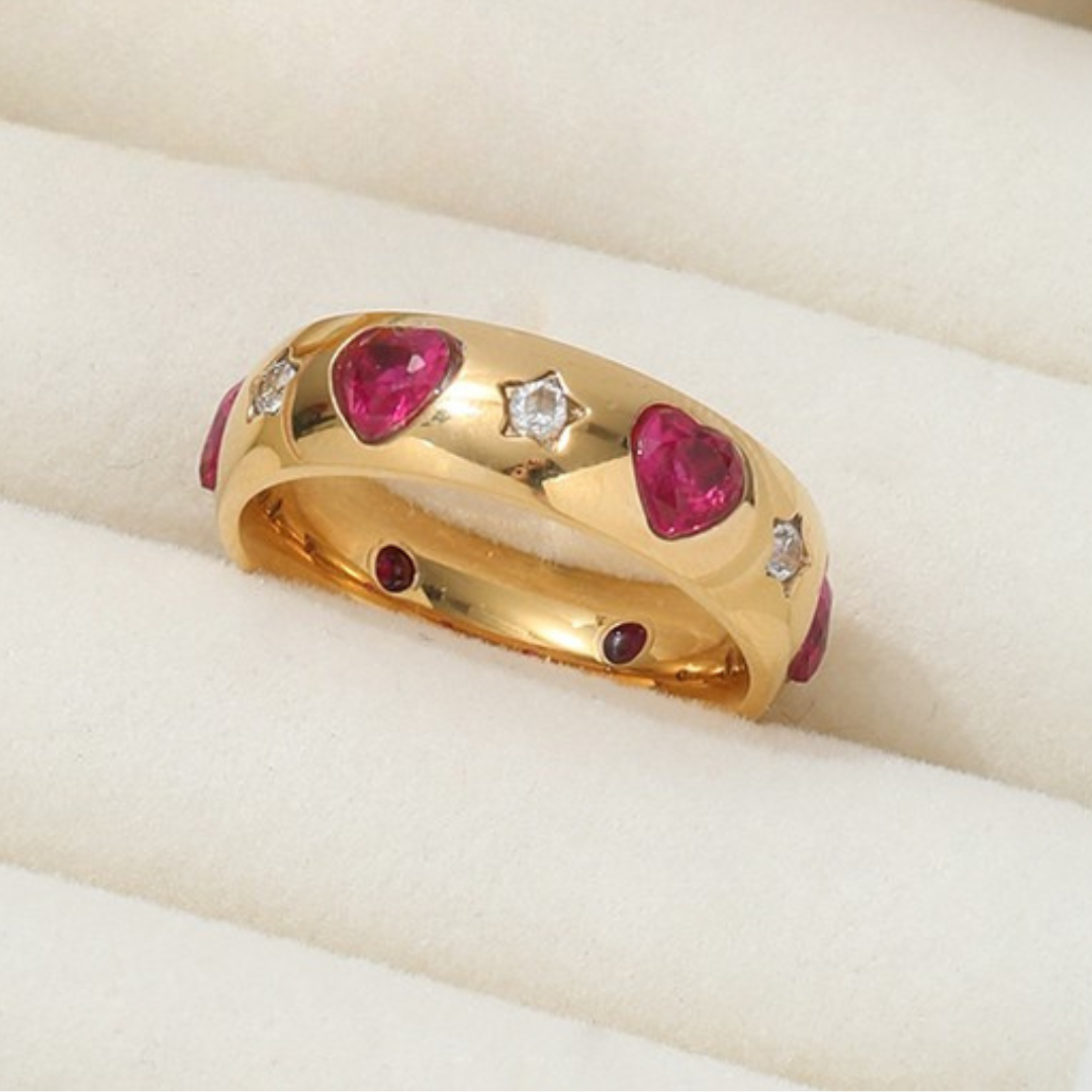 Elegant 18K Guldbelagt Ring med Pink Hjerte Zirkonia – Vandfast Rustfrit Stål