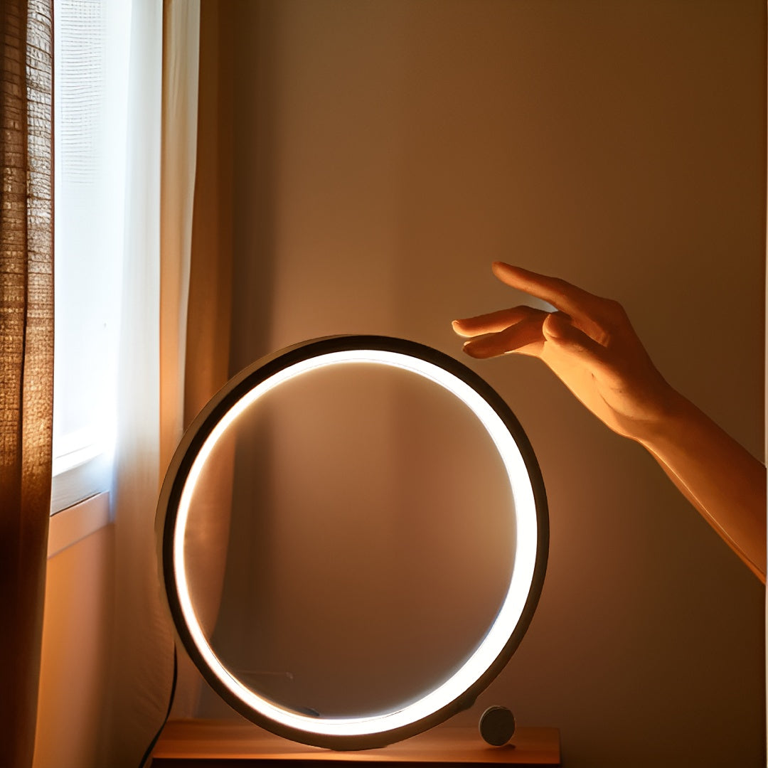 Dimmbar Touch Bordlampe med Halo Design