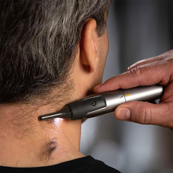 Ultra-slim Mikropræcisions Trimmer til Næse, Ører og Øjenbryn med LED-lys