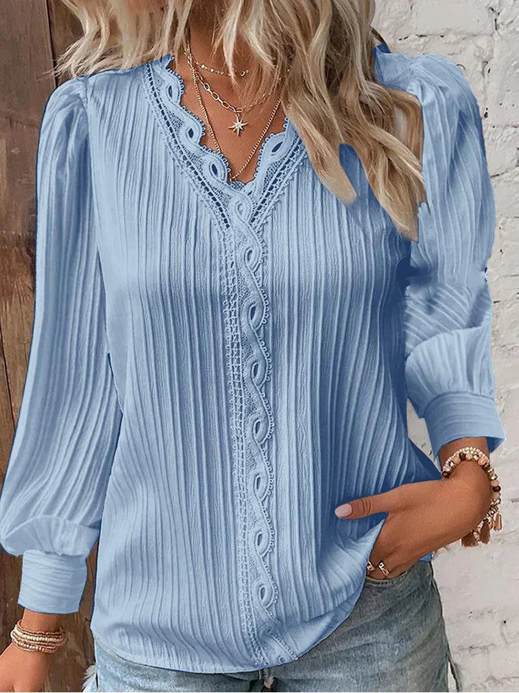 Sam™ | Bluse med Chiffon og Blonde Detaljer