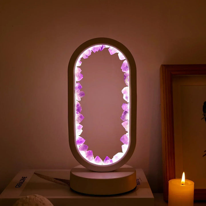 Krystal Bordlampe med Ametyst Glød og Varmt LED Lys