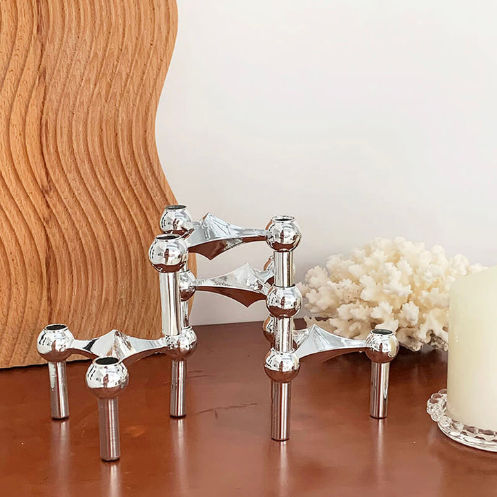 Kunstnerisk Metal Tealight Holder med Elegant Design