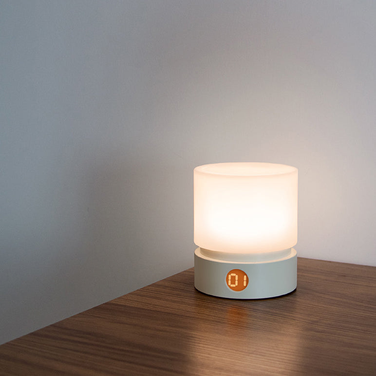 Genopladelig Skandinavisk LED Bordlampe i Flere Farver