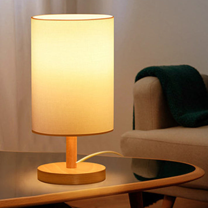 Japansk Træbordlampe med Stofskærm og E26 Sokkel