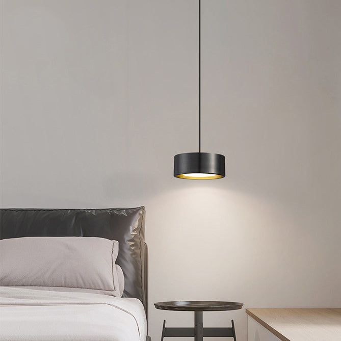 Minimalistisk Rund Pendelampe i Jern med LED - Guld, Hvid eller Sort