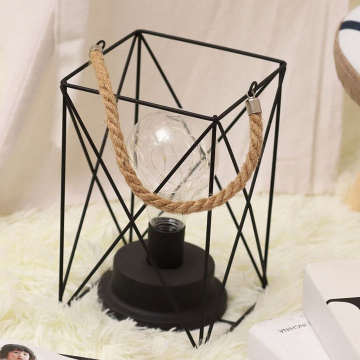 Moderne Minimalistisk Jern LED Bordlampe - Fyrkantet og Rund Design, Sort