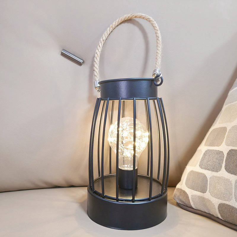 Moderne Minimalistisk Jern LED Bordlampe - Fyrkantet og Rund Design, Sort
