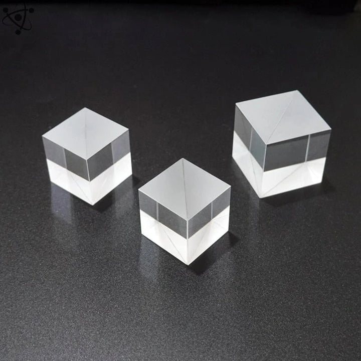Optisk Kub Prism i Glas til Lysmanipulation