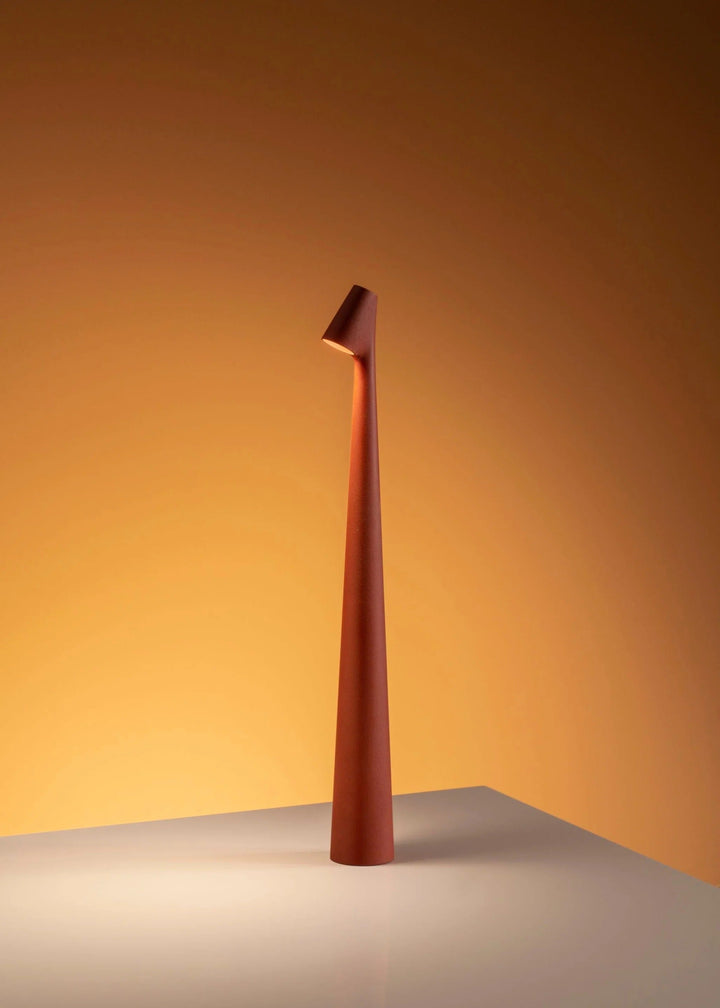 Trådløs Genopladelig LED Bordlampe med Dæmpning - Nordisk Design