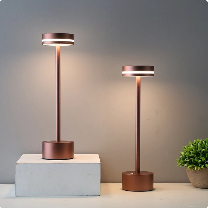 Genopladelig Trådløs Touch Kontrol Lampe i Aluminium