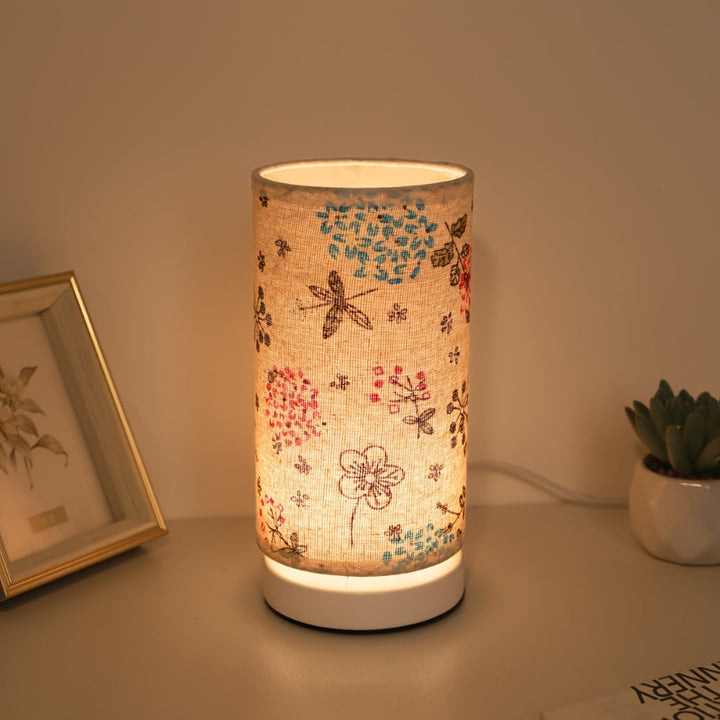 Blomster Bordlampe med Jernbase og PVC Skærm