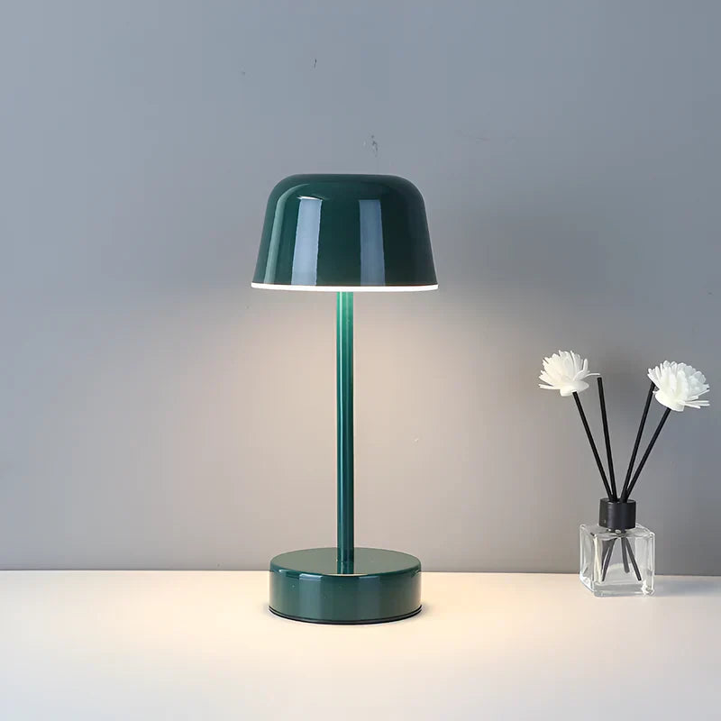Trådløs Retro LED Bordlampe med Justerbare Farver