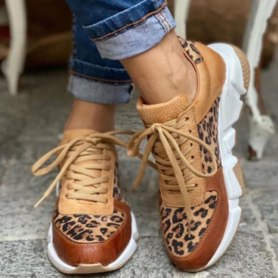 Dorothea | Dame Mode Chunky-Print-Sneakers