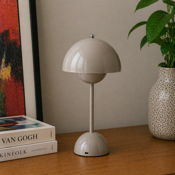 USB Genopladelig Touch Control Bordlampe med Kuppelformet Skærm i Pink