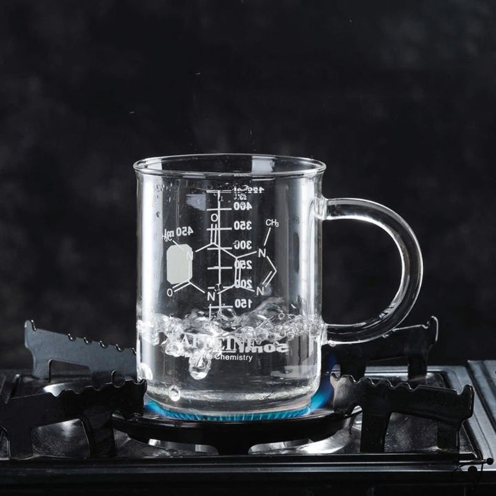 Glas Krus med Koffein Molekyle og Måleindikatorer