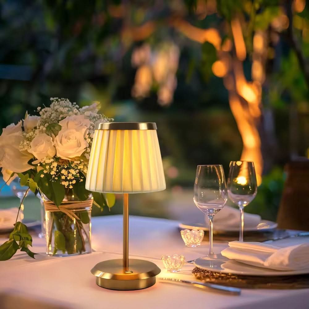 Genopladelig LED Bordlampe med Touch Kontrol og Justerbar Lysstyrke