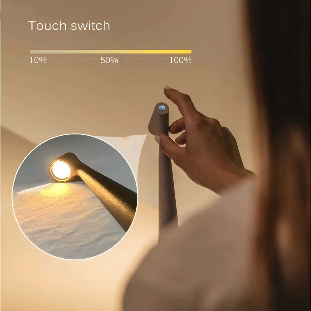 Trådløs Bordlampe med Justerbar Lysstyrke og Minimalistisk Design
