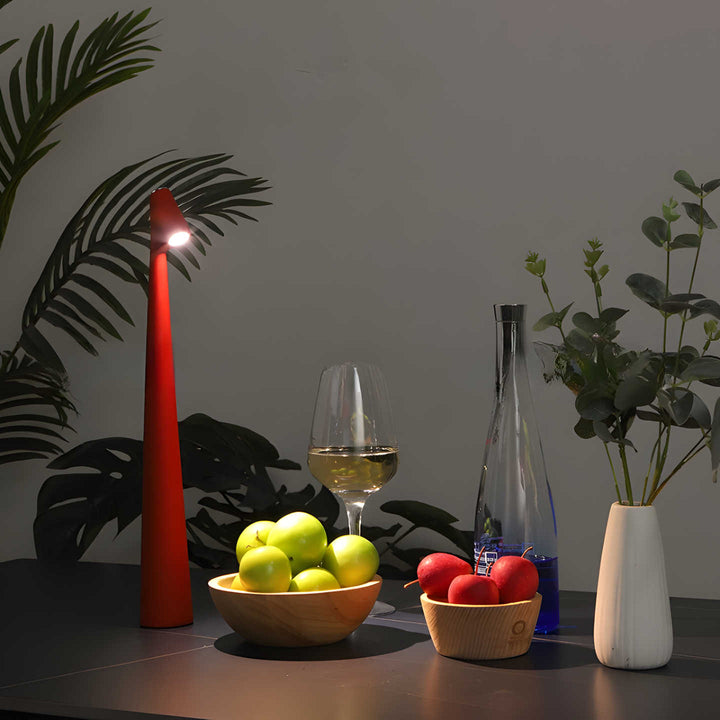 Trådløs Bordlampe med Justerbar Lysstyrke og Minimalistisk Design