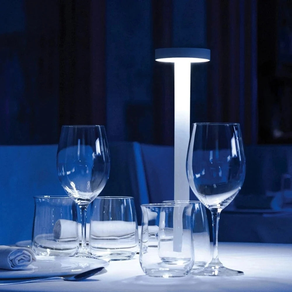 Genopladelig Aluminium LED Bordlampe med Touch Kontrol