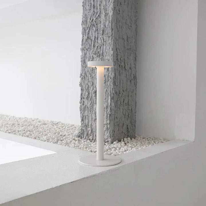 Genopladelig Aluminium LED Bordlampe med Touch Kontrol