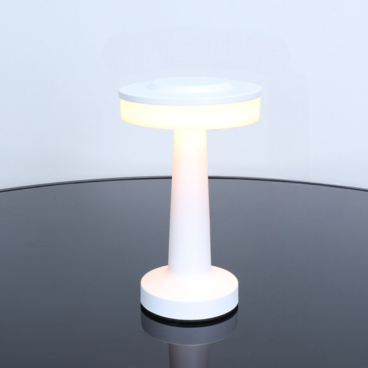 Sort Metal LED Bordlampe med Varmt Lys