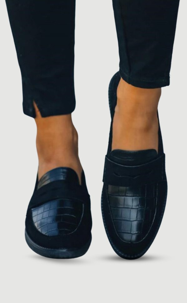 Stilfulde Læderloafers med Elegant Croco Mønster til Kvinder