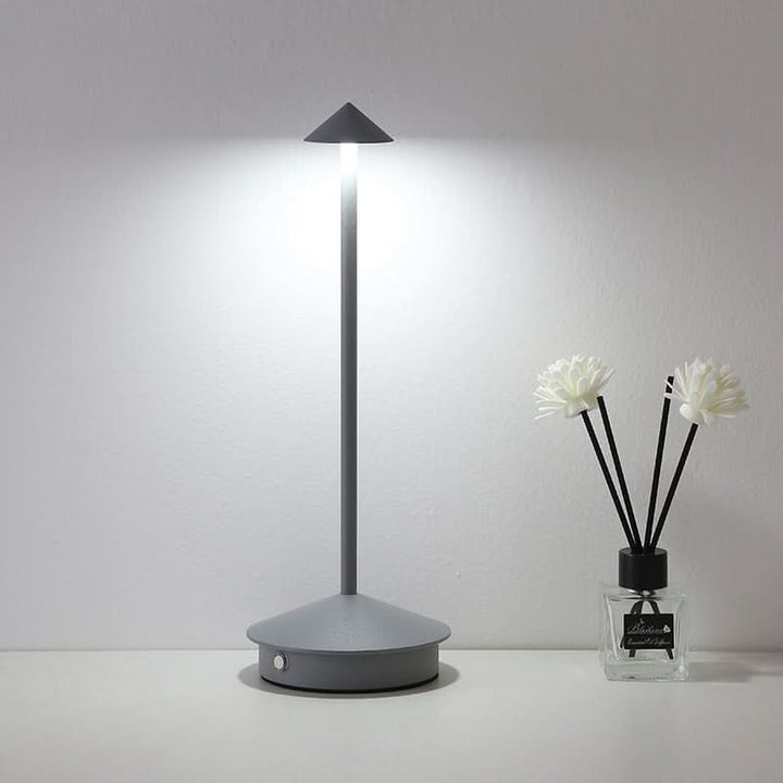 Genopladelig Bærbar LED Bordlampe med Justerbar Lysstyrke