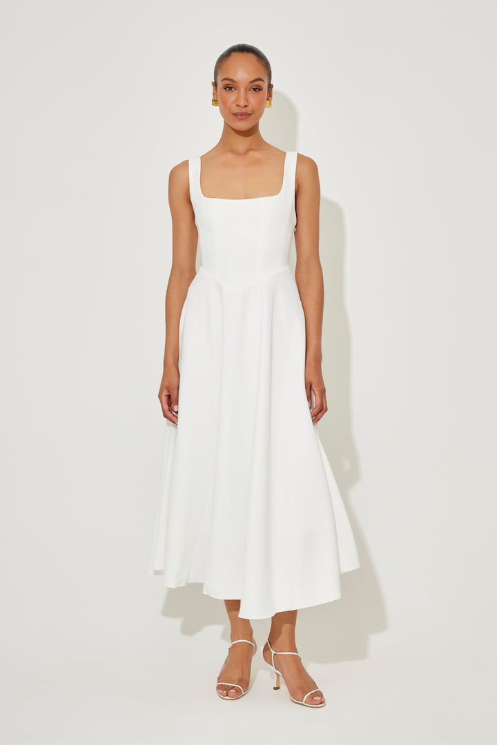 Angela™ | Tidløs Flowy Midi Kjole