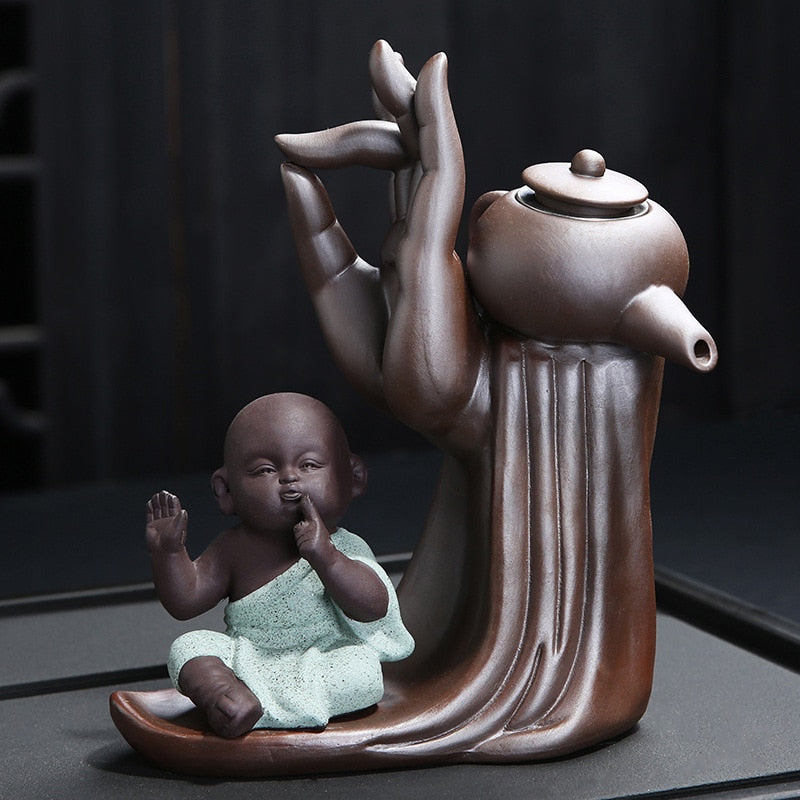Elegant Te Ceremoni Sæt til Seks med Lilla Ler Teapot og Munk Dekoration