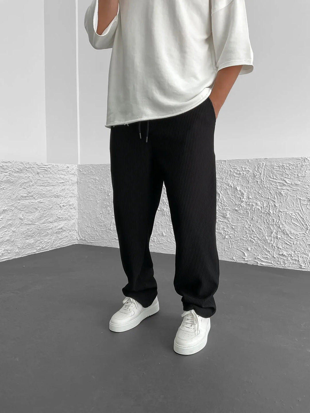 Elegante Herrenhosen mit Kordelzug und lockerem Schnitt