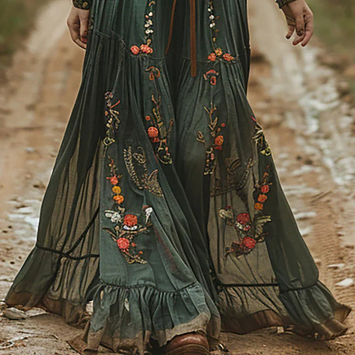 Selvara™ | Bohemian Floral Maxi Kjole