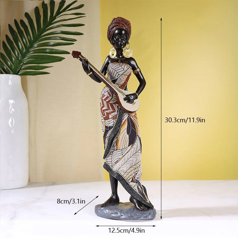 Håndmalet Skulptur af Afrikanske Kvindelige Musikere
