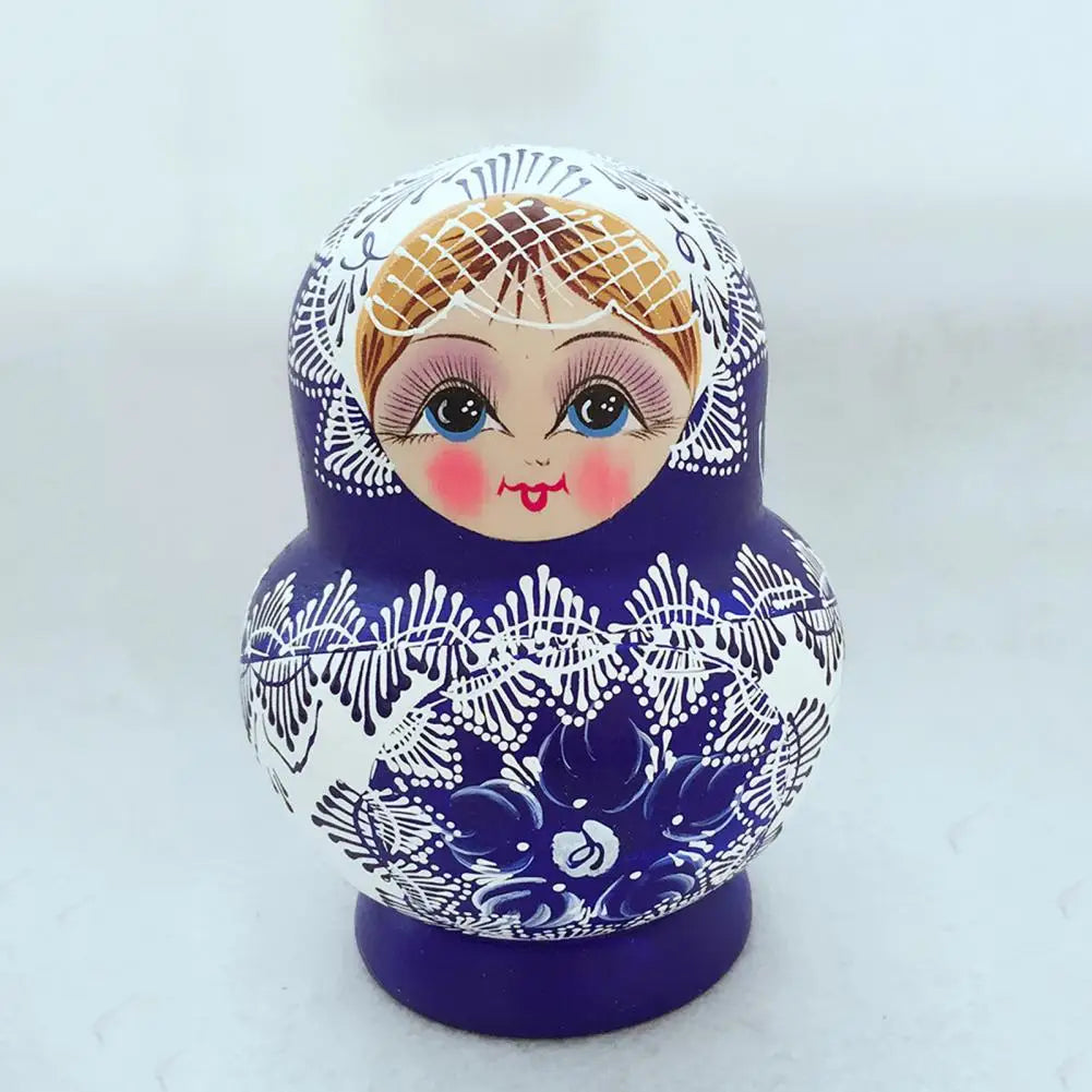 Traditionelt Sæt af 10 Håndlavede Træ-Matryoshka Dukker