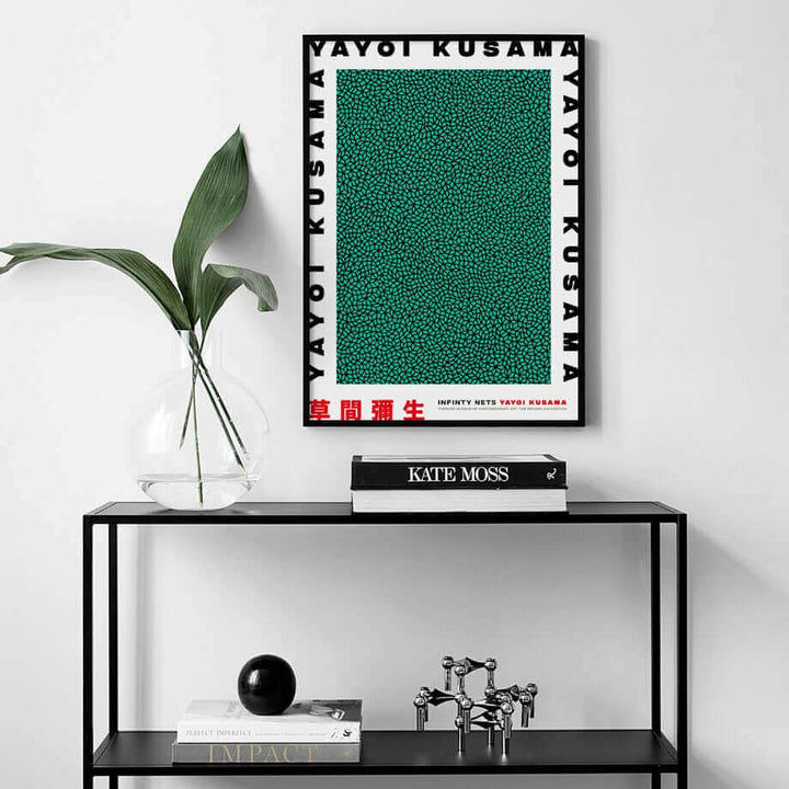 Yayoi Kusama Abstrakt Kunstplakat med Livlige Farver