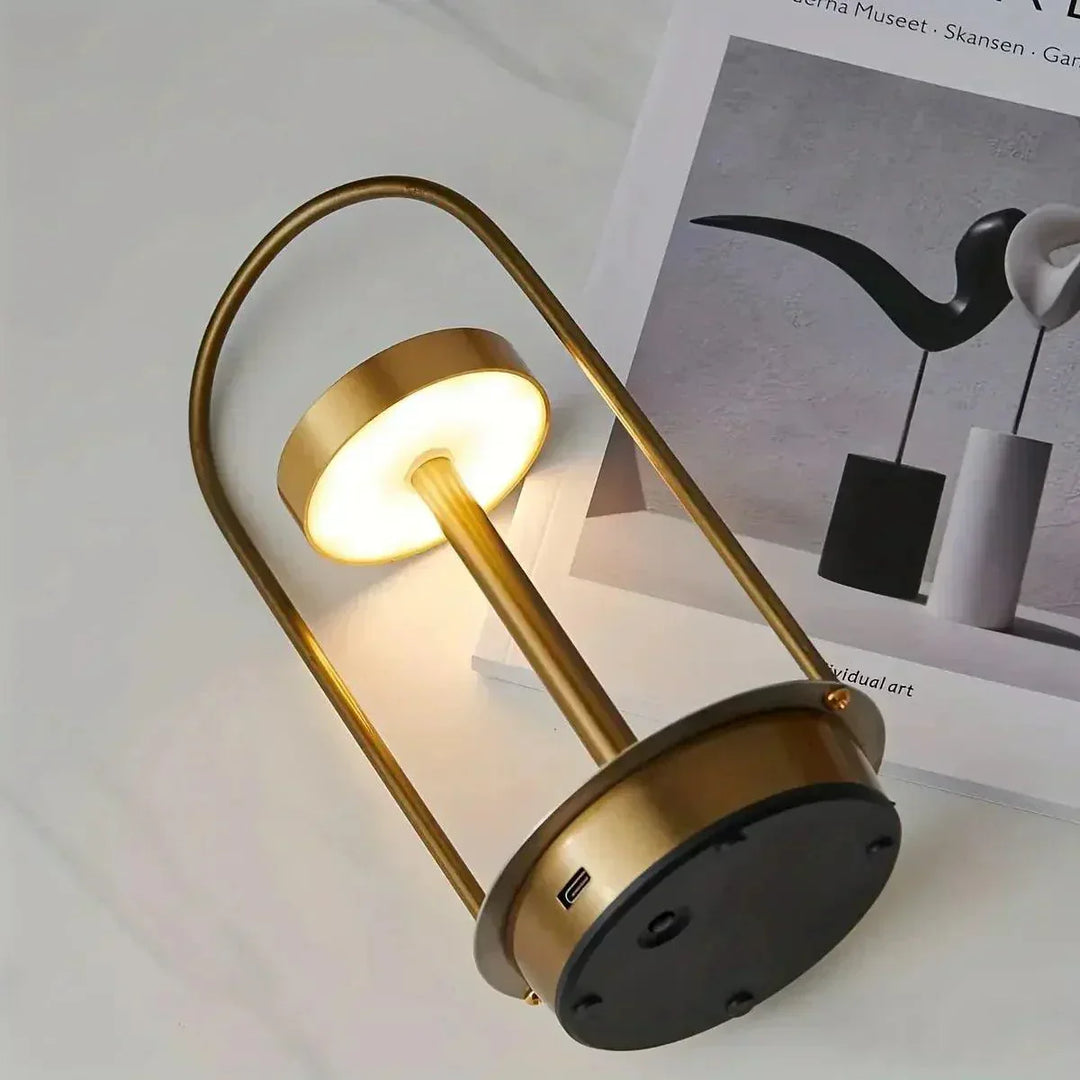 Dæmpbar Genopladelig Retro Bordlampe med Touch Kontrol