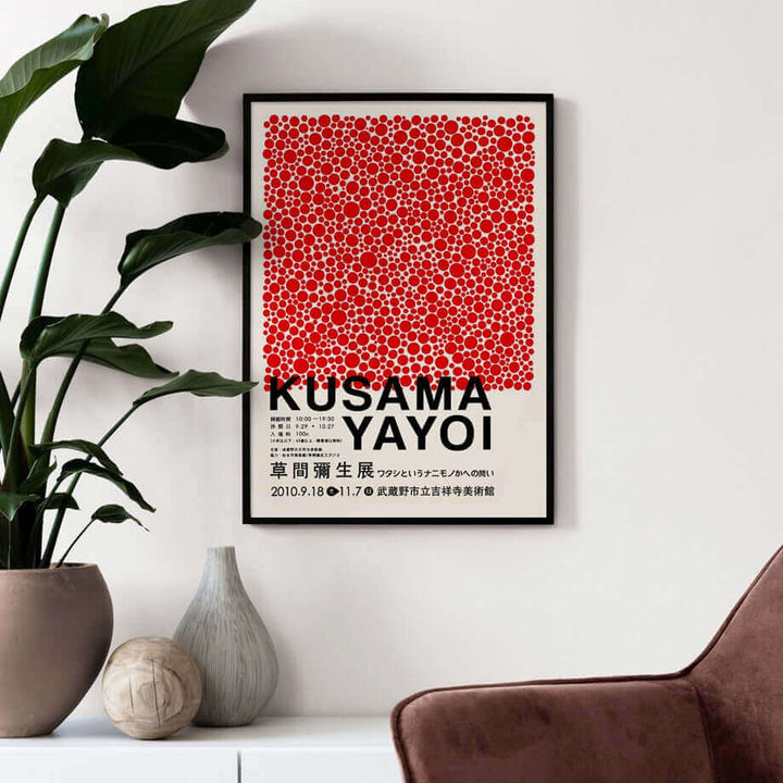 Yayoi Kusama Abstrakt Kunstplakat med Livlige Farver