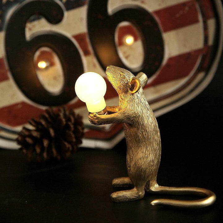 Moderne Mus Bordlampe i Keramik med LED Lys